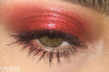 偏光色眼影適合日常妝嗎 偏光色眼影的日常畫法 偏光色眼影適合日常妝嗎 偏光色眼影的日常畫法