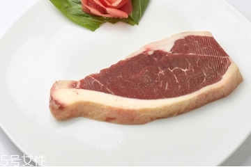 西冷牛排幾分熟最好吃？西冷牛排吃幾分熟？