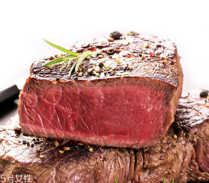 西冷牛排是冷的嗎？西冷牛排是涼的嗎？