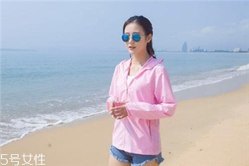 防曬衣上的油怎么洗？防曬衣上滴了油用什么洗？