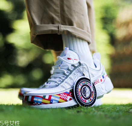 耐克國(guó)旗印花系列鞋子多少錢(qián)_有哪幾款？