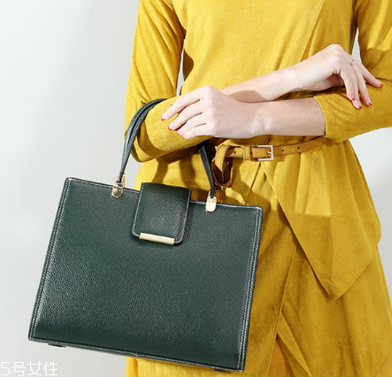 手提包什么顏色好？手提包流行什么顏色？