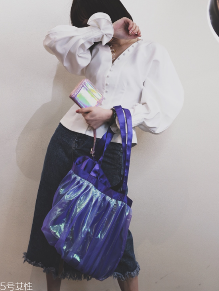 夏天穿紫色好看嗎？夏季紫色穿搭圖片