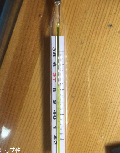 體溫計(jì)能不能帶上飛機(jī)？坐飛機(jī)可以帶體溫計(jì)嗎？