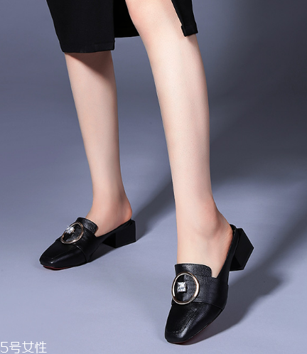 什么樣的拖鞋百搭？最百搭拖鞋款式推薦