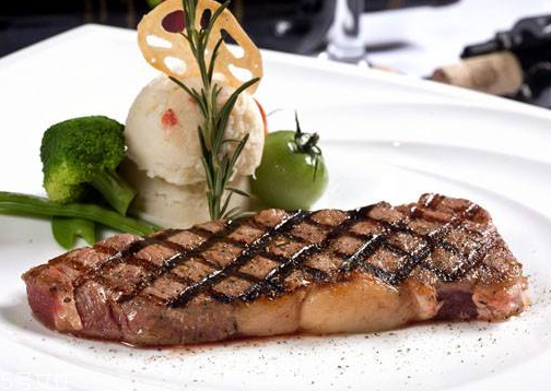 西冷牛排推薦幾分熟？西冷牛排幾分熟好吃？