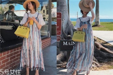 夏天度假穿什么裙子好看？什么裙子適合夏天度假穿？