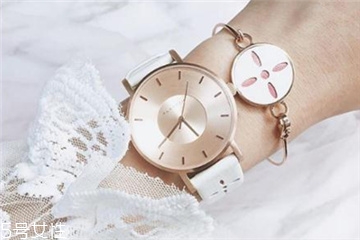 手表可以逆時(shí)針調(diào)嗎？手表為什么不能逆時(shí)針調(diào)？