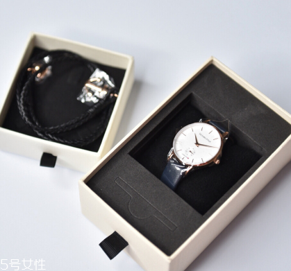 victoria hyde手表什么檔次？victoria hyde什么級(jí)別？