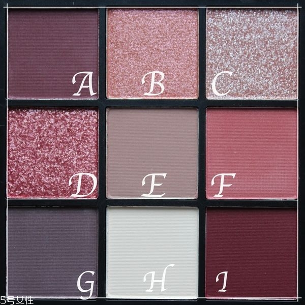 干玫瑰色眼妝怎么畫 干枯玫瑰色眼妝教程 干玫瑰色眼妝怎么畫 干枯玫瑰色眼妝教程