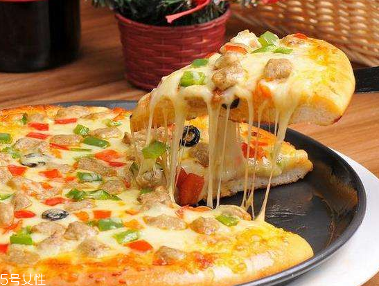 半成品披薩的做法 半成品披薩怎么烤？