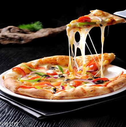 半成品披薩烤多長時間？半成品披薩烤多久？