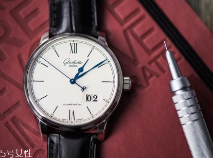 手表外殼磨痕怎么處理？手表外殼有磨痕怎么辦？