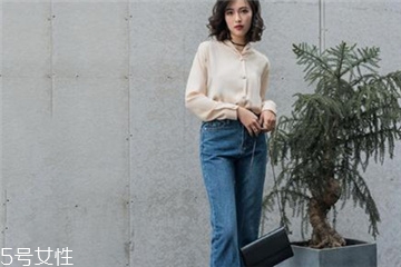 喇叭褲怎么搭配顯腿長(zhǎng)？喇叭褲怎么穿顯高？