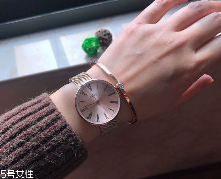 adexe手表多少錢？adexe手表正品價格