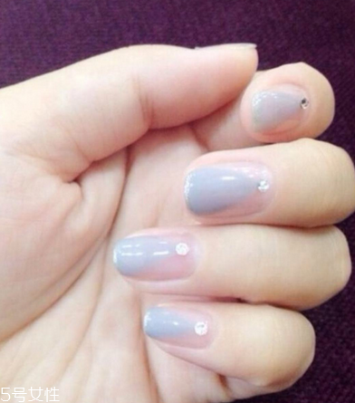 灰甲清哺乳期可以用嗎？哺乳期可以用灰甲清嗎？