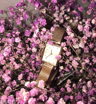 唯路時(shí)手表多少錢？唯路時(shí)手表正品價(jià)格