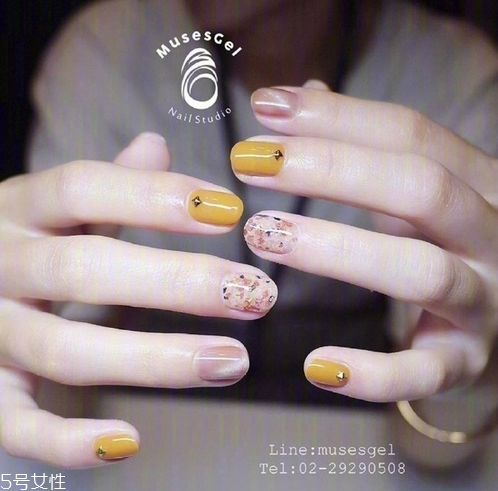 夏天美甲什么顏色顯手白 美甲圖片2022新款式夏款 夏天美甲什么顏色顯手白 美甲圖片2022新款式夏款