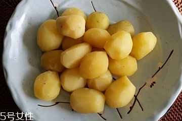 土豆要去皮嗎？土豆怎么去皮最快？
