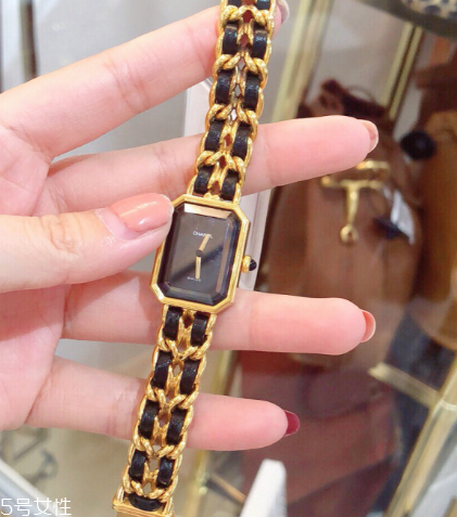 手表調(diào)時(shí)間的旋鈕怎么拆？手表旋鈕拆卸方法