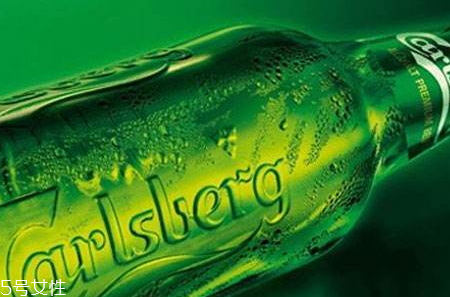 嘉士伯啤酒多少錢(qián)一瓶 嘉士伯啤酒多少度 嘉士伯啤酒多少錢(qián)一瓶 嘉士伯啤酒多少度