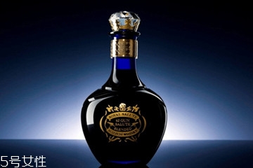 皇家禮炮酒多少錢一瓶 皇家禮炮酒好喝嗎 皇家禮炮酒多少錢一瓶 皇家禮炮酒好喝嗎