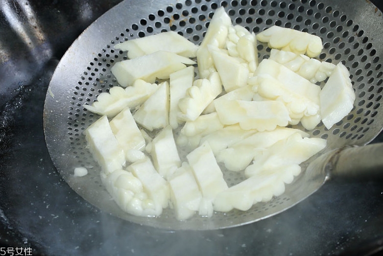 苦瓜怎么切好看 苦瓜的切法大全 苦瓜怎么切好看 苦瓜的切法大全