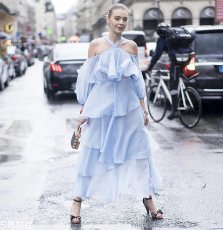 2018夏裝流行元素有哪些？2018夏裝流行趨勢