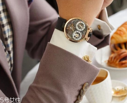 手表是男左女右嗎？手表佩戴是男左女右嗎？