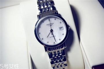 手表什么顏色好看？手表買什么顏色好？