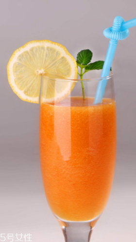 果汁能治病嗎？果汁能預(yù)防感冒嗎？