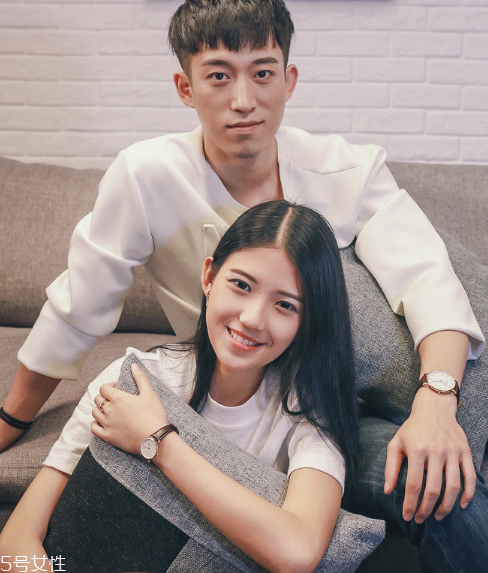 情侶手表怎么搭配？情侶表搭配建議