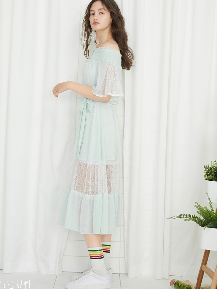 什么顏色連衣裙顯白？連衣裙什么顏色最顯白？