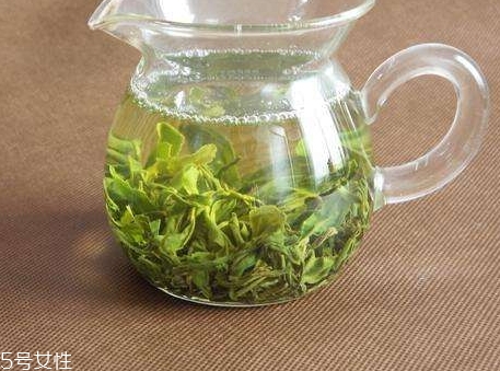 日照綠茶哪個(gè)牌子好？日照綠茶怎么辨別好壞