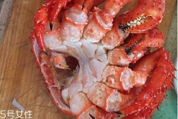 帝王蟹是寒性的嗎？帝王蟹屬于寒性嗎？