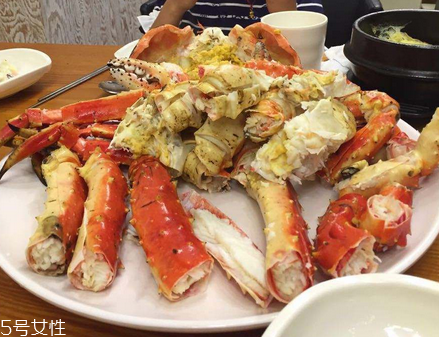 帝王蟹是寒性的嗎？帝王蟹屬于寒性嗎？