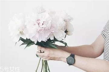 手表電池多久換一次？手表電池能用多長(zhǎng)時(shí)間？