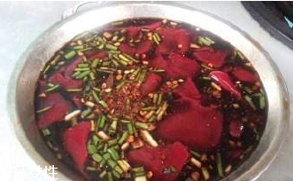 雞血的好處 雞血吃多了有什么好處？