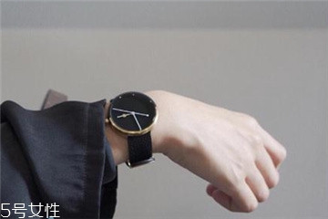 手表和手鐲能一起帶嗎？手表和手鐲怎么同時(shí)帶？