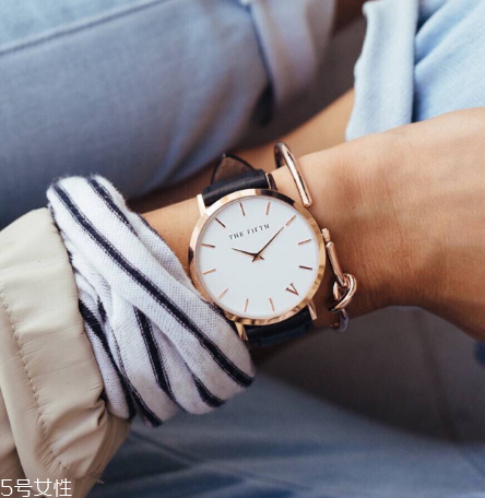 手表?yè)Q表盤多少錢？手表?yè)Q表盤費(fèi)用