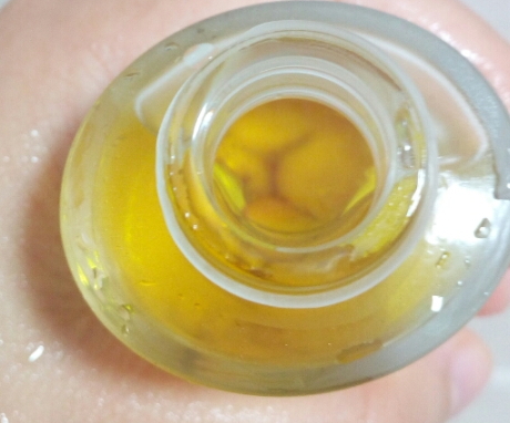 嬌韻詩妊娠紋油和霜怎么用？嬌韻詩妊娠紋油和霜先后順序