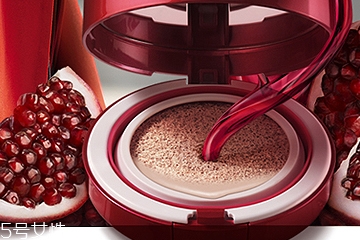 雅詩蘭黛紅石榴氣墊敏感肌能用嗎？抗氧化效果如何？