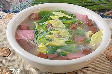 雞血能給禽流感病人吃嗎？禽流感期間能吃雞血嗎