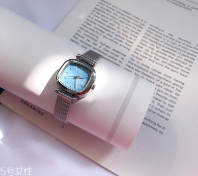 komono手表怎么樣？komono手表質(zhì)量好嗎？