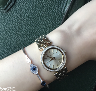 手表機(jī)芯怎么拆卸？手表機(jī)芯怎么打開？