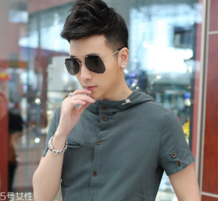 男生發(fā)型短發(fā)鏟兩邊 男生發(fā)型短發(fā)鏟兩邊齊劉海 男生發(fā)型短發(fā)鏟兩邊 男生發(fā)型短發(fā)鏟兩邊齊劉海