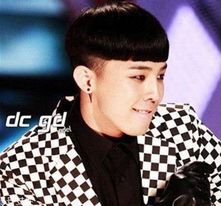 男生發(fā)型短發(fā)鏟兩邊 男生發(fā)型短發(fā)鏟兩邊齊劉海 男生發(fā)型短發(fā)鏟兩邊 男生發(fā)型短發(fā)鏟兩邊齊劉海