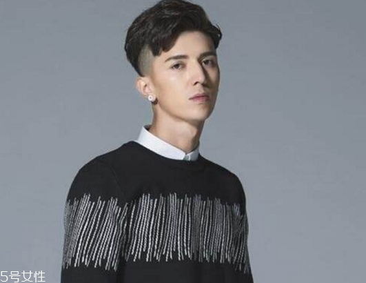 男生發(fā)型短發(fā)鏟兩邊 男生發(fā)型短發(fā)鏟兩邊齊劉海 男生發(fā)型短發(fā)鏟兩邊 男生發(fā)型短發(fā)鏟兩邊齊劉海