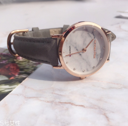 手表扣怎么調(diào)松緊？手表扣松緊調(diào)節(jié)辦法