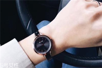 手表分針?biāo)蓜?dòng)怎么辦？手表分針晃動(dòng)解決辦法